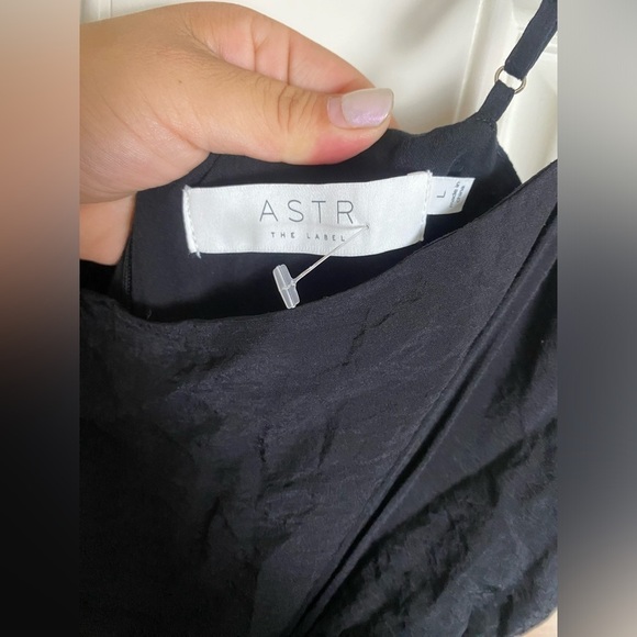 SANGER CUTOUT MAXI DRESS IN BLACK L - Picture 4 of 5